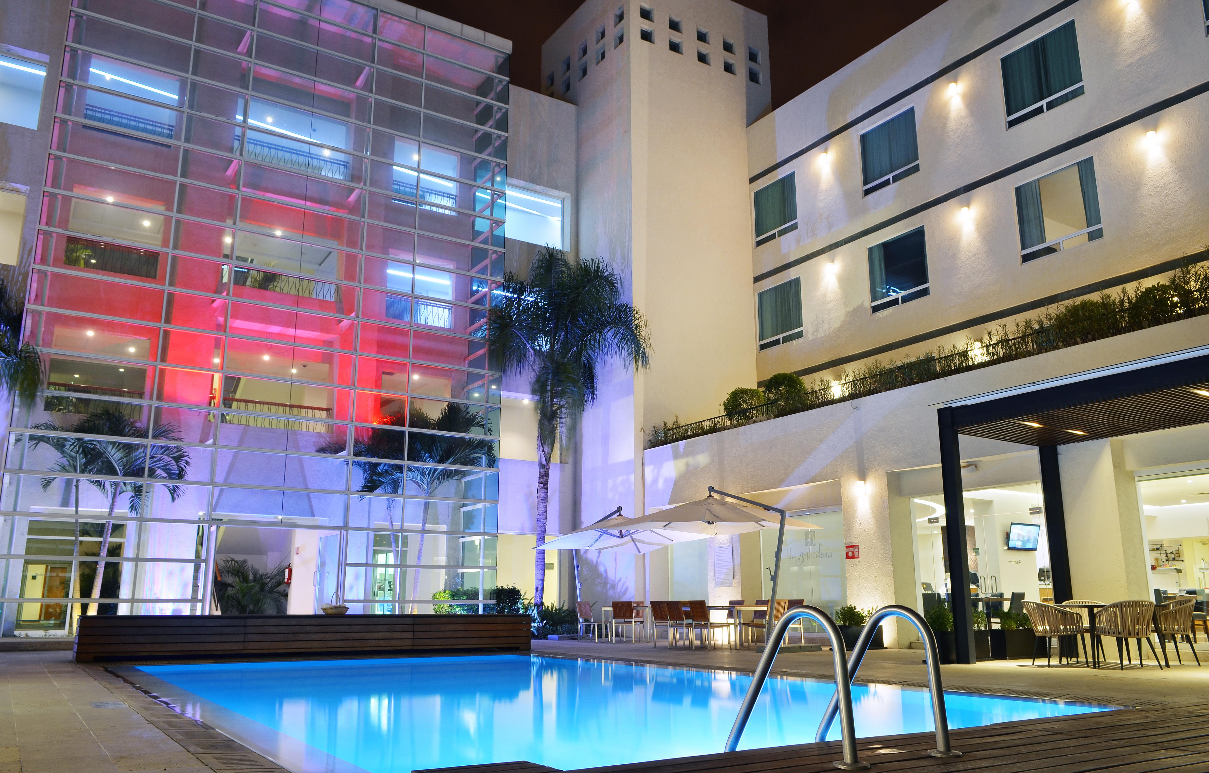 Radisson Poliforum Plaza Hotel Леон Екстер'єр фото