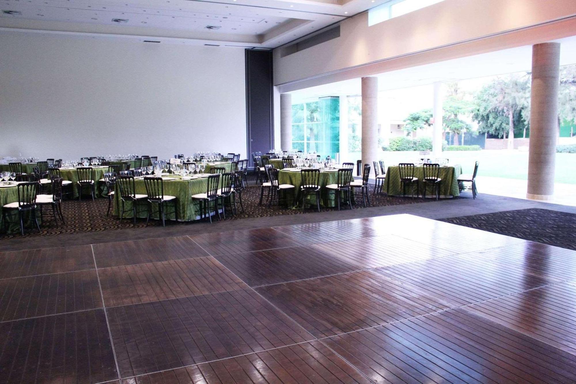 Radisson Poliforum Plaza Hotel Леон Екстер'єр фото