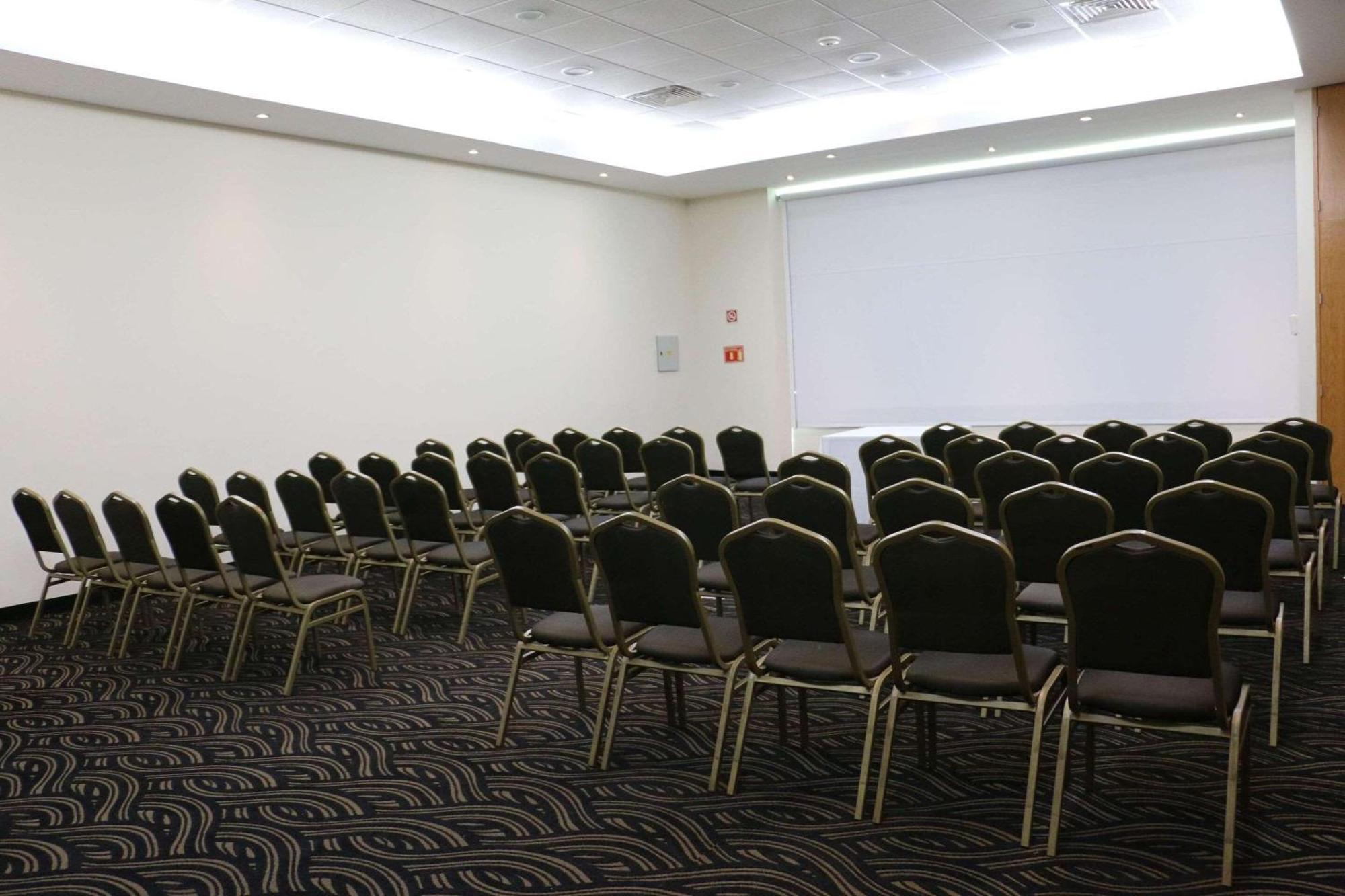 Radisson Poliforum Plaza Hotel Леон Екстер'єр фото